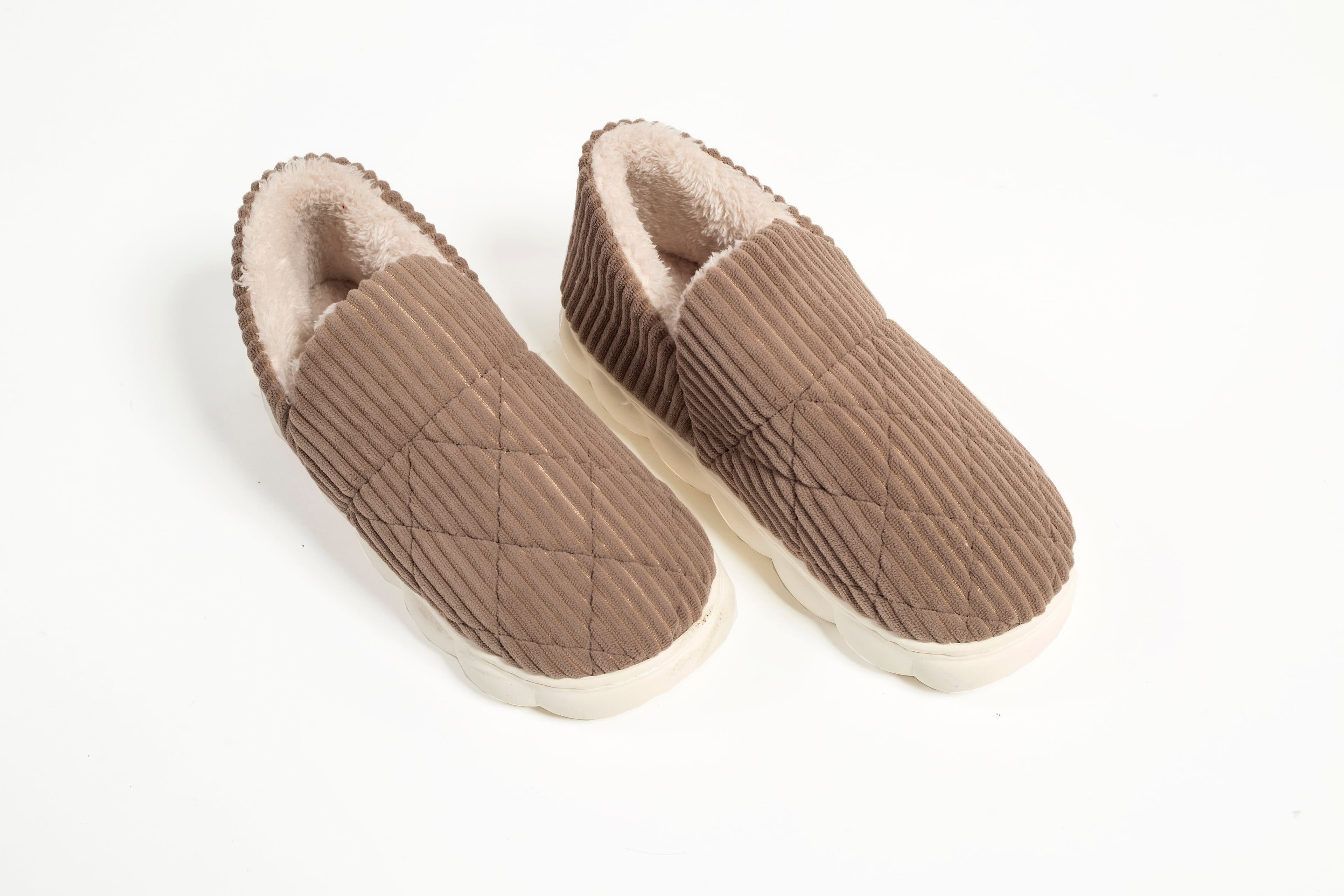 Pantofole donna chiuse Camille
